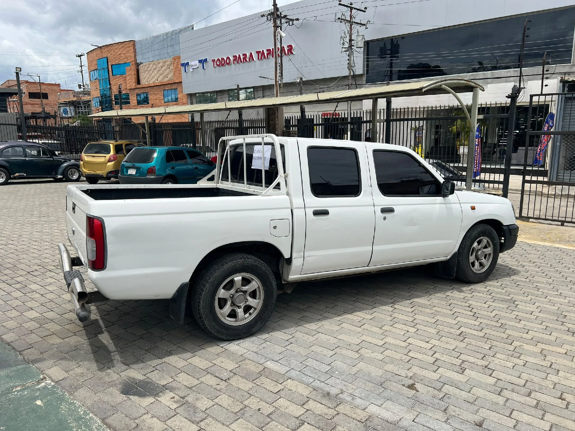 2014 Dongfeng ZNA 4x2 — photo 9