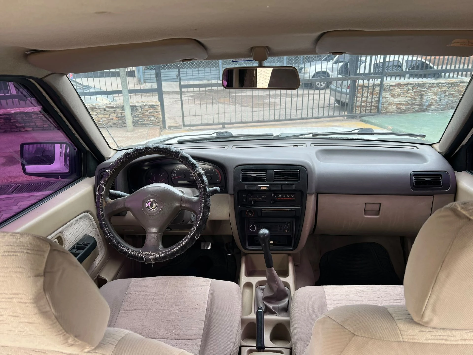 2014 Dongfeng ZNA 4x2 — photo 10