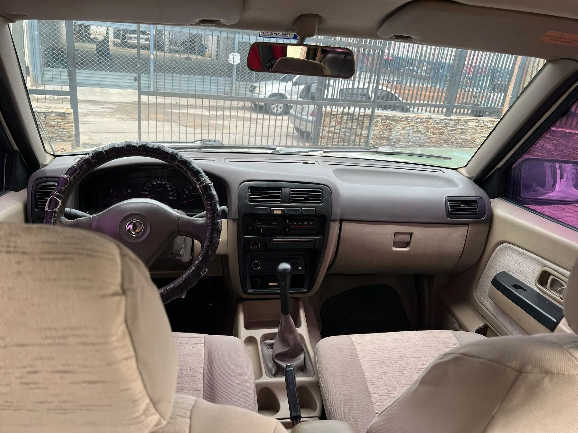 2014 Dongfeng ZNA 4x2 — photo 12