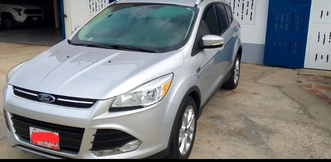 2016 Ford Escape Titanium — photo 2