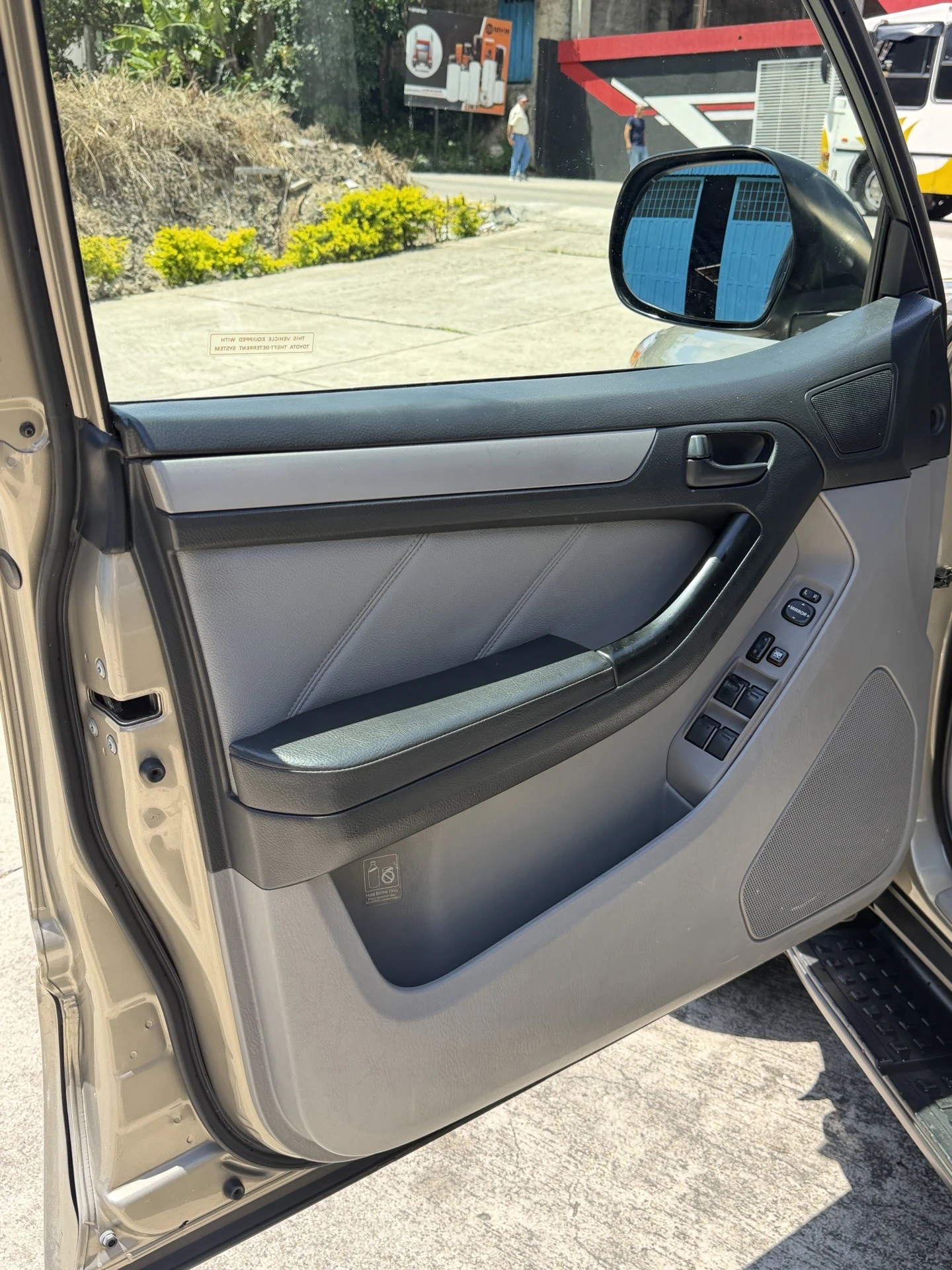 2008 Toyota 4Runner Sr5 — photo 4