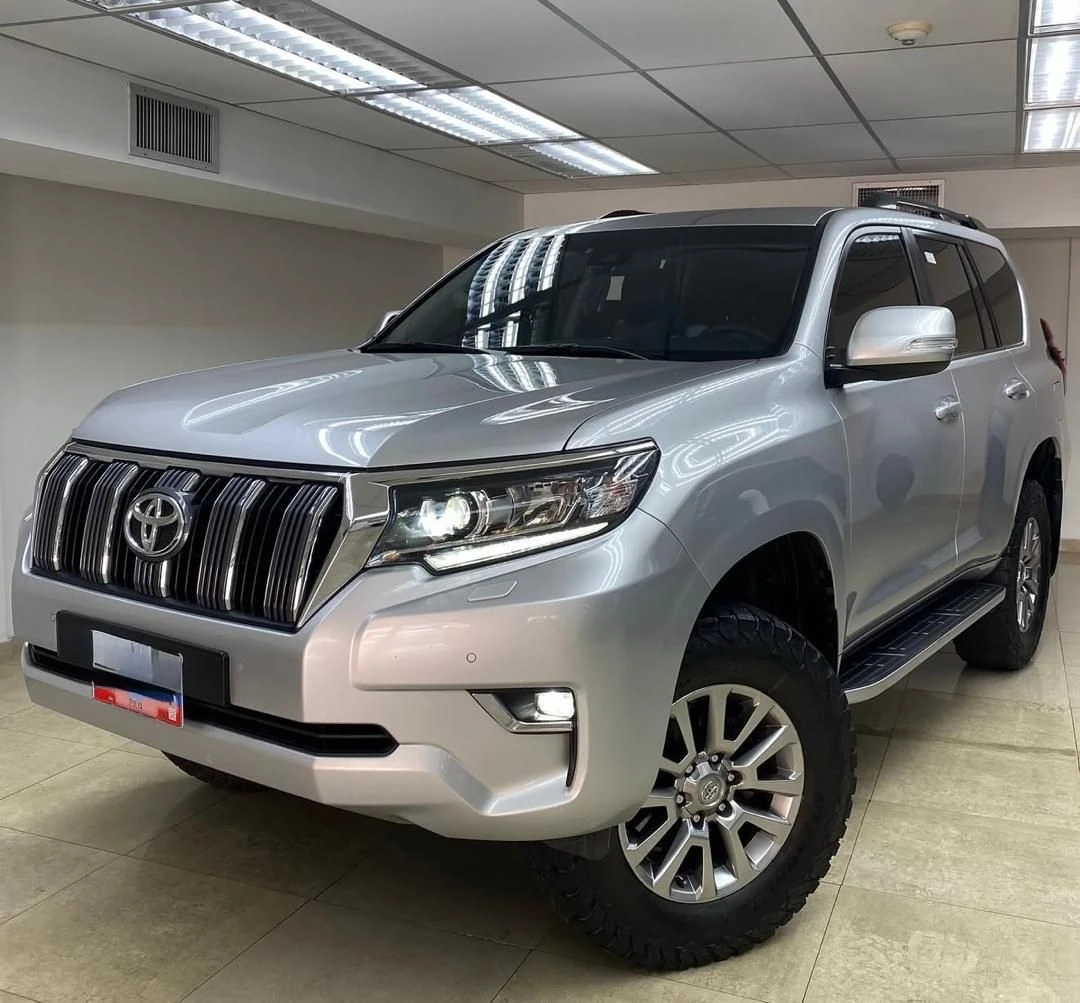2020 Toyota Land Cruiser VX — foto 2