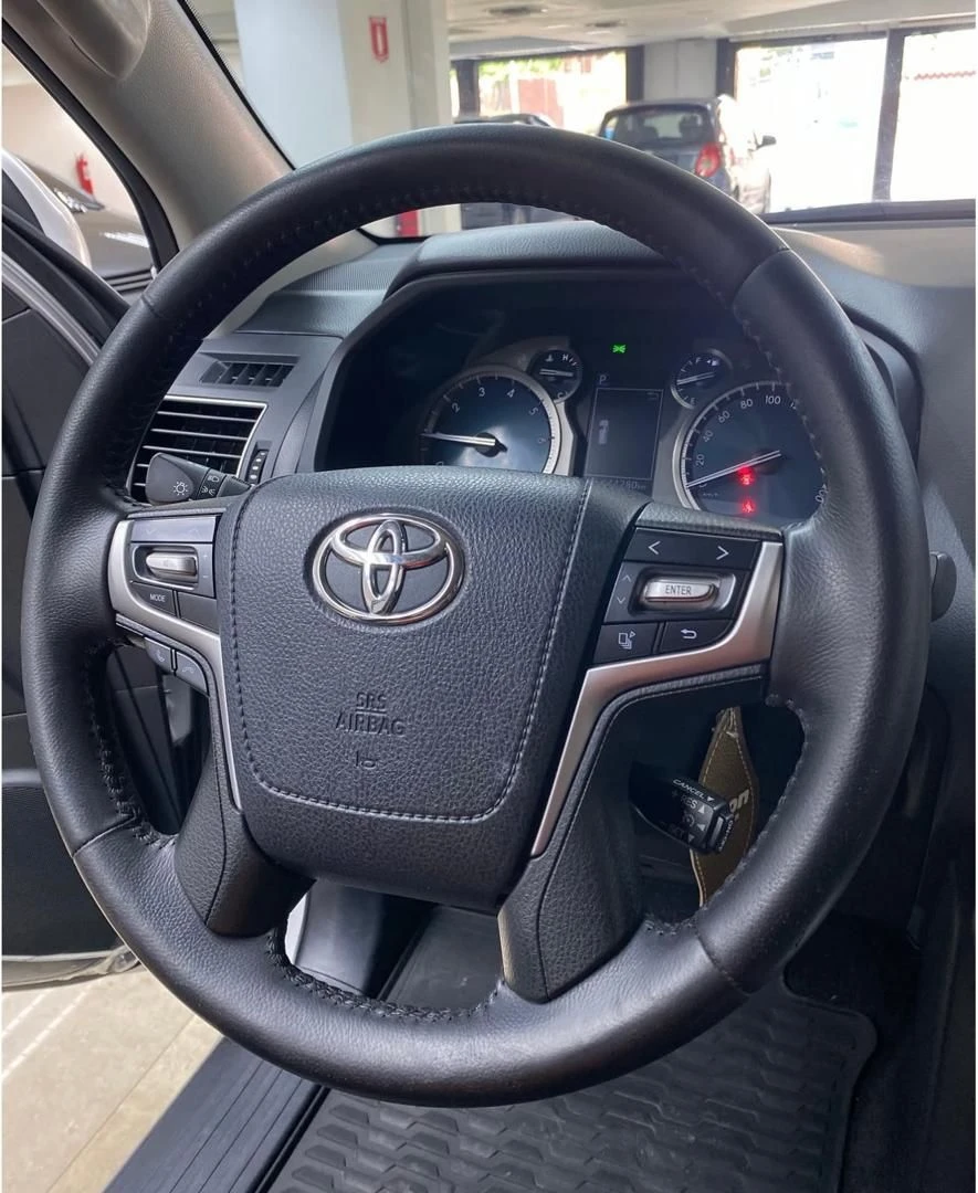 2020 Toyota Land Cruiser VX — foto 12