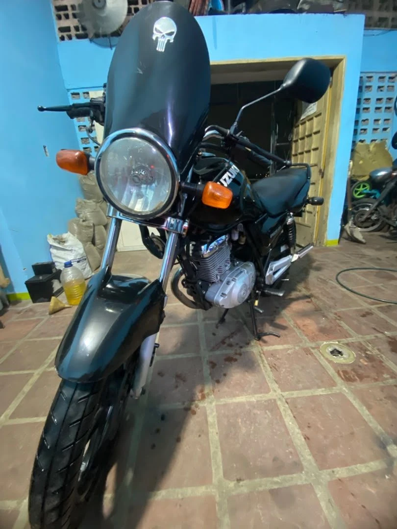 2013 Suzuki EN125