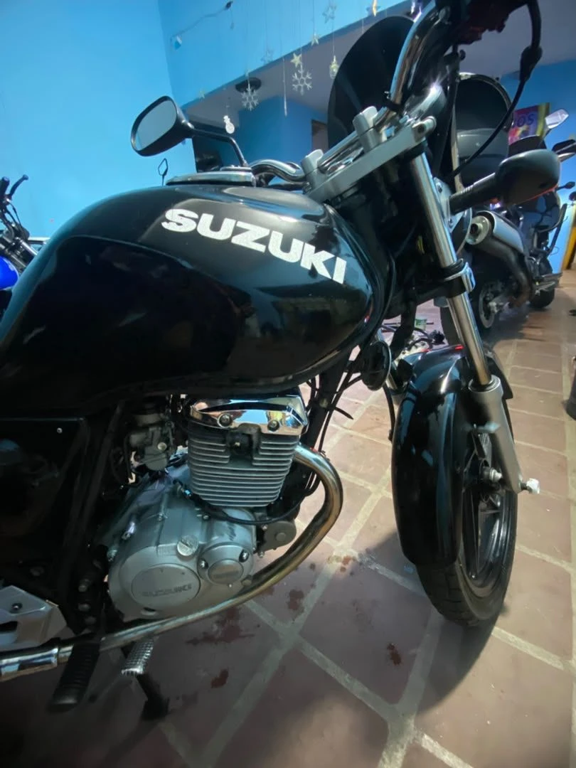 2013 Suzuki EN125 — photo 5