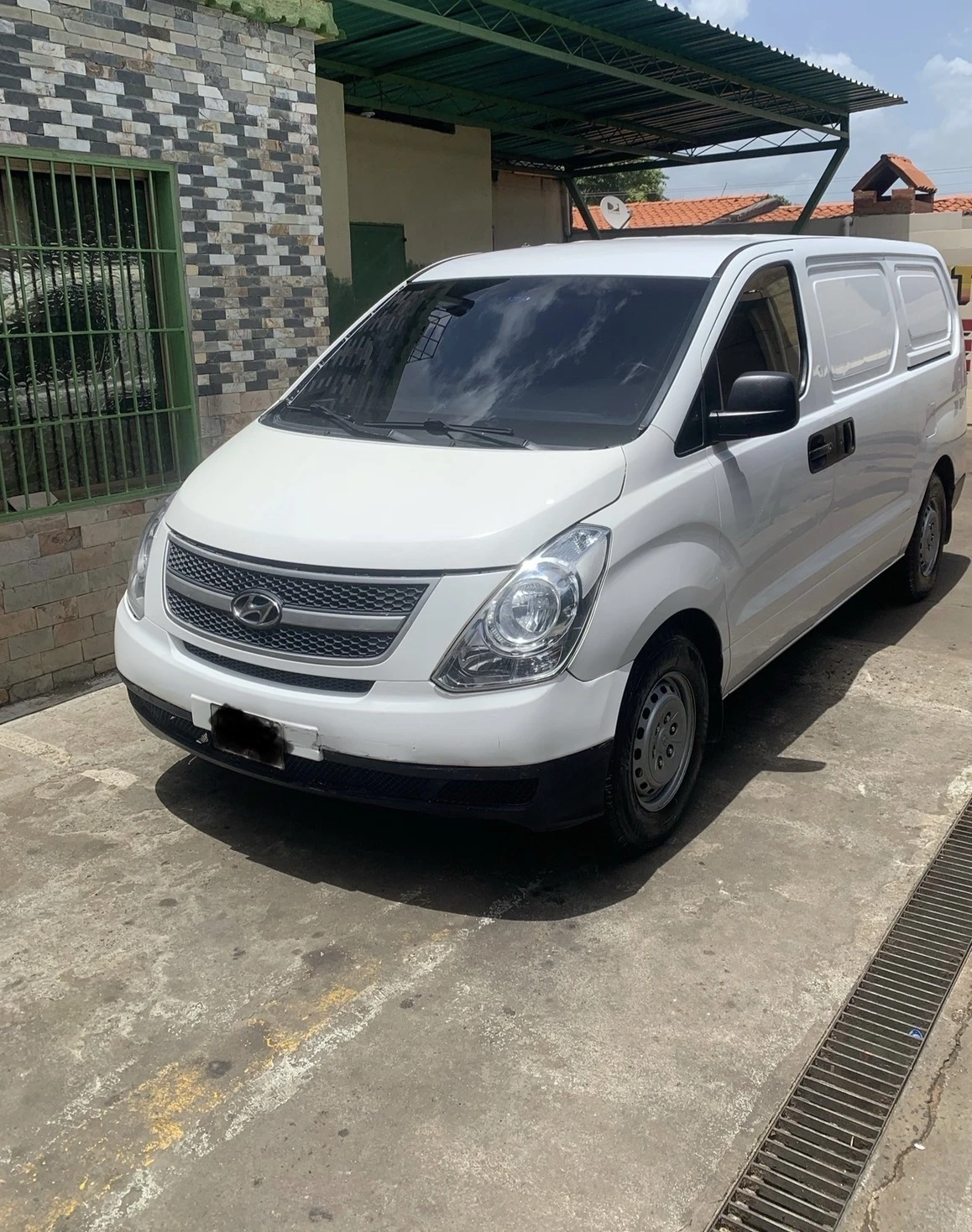 2008 Hyundai H1