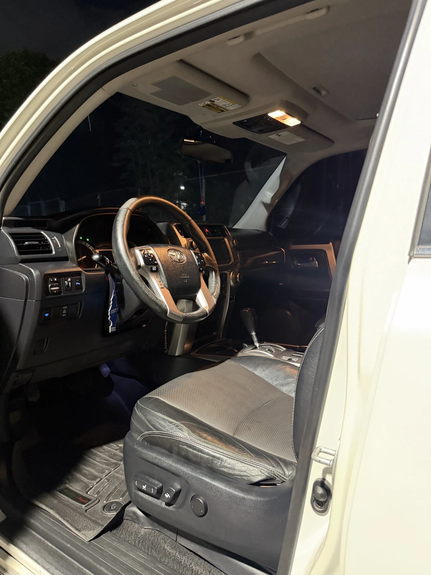 2015 Toyota 4Runner Limited — foto 6