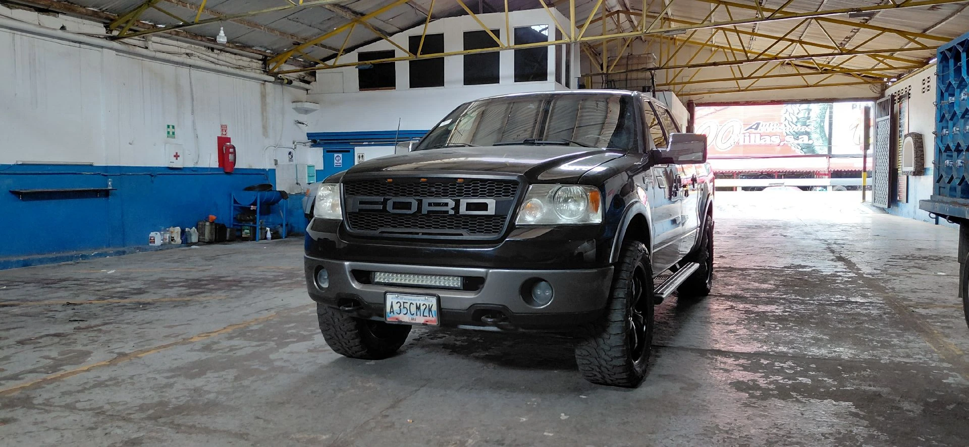 2006 Ford E-150 Fx4 5.4 — photo 3