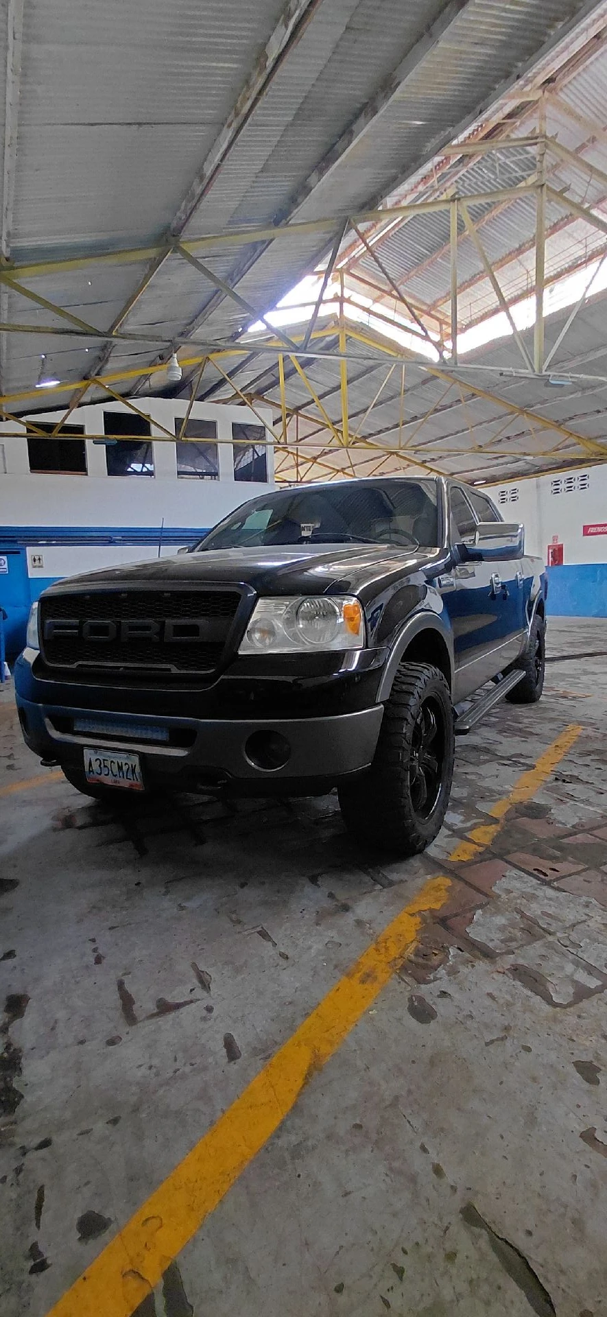 2006 Ford E-150 Fx4 5.4 — photo 2