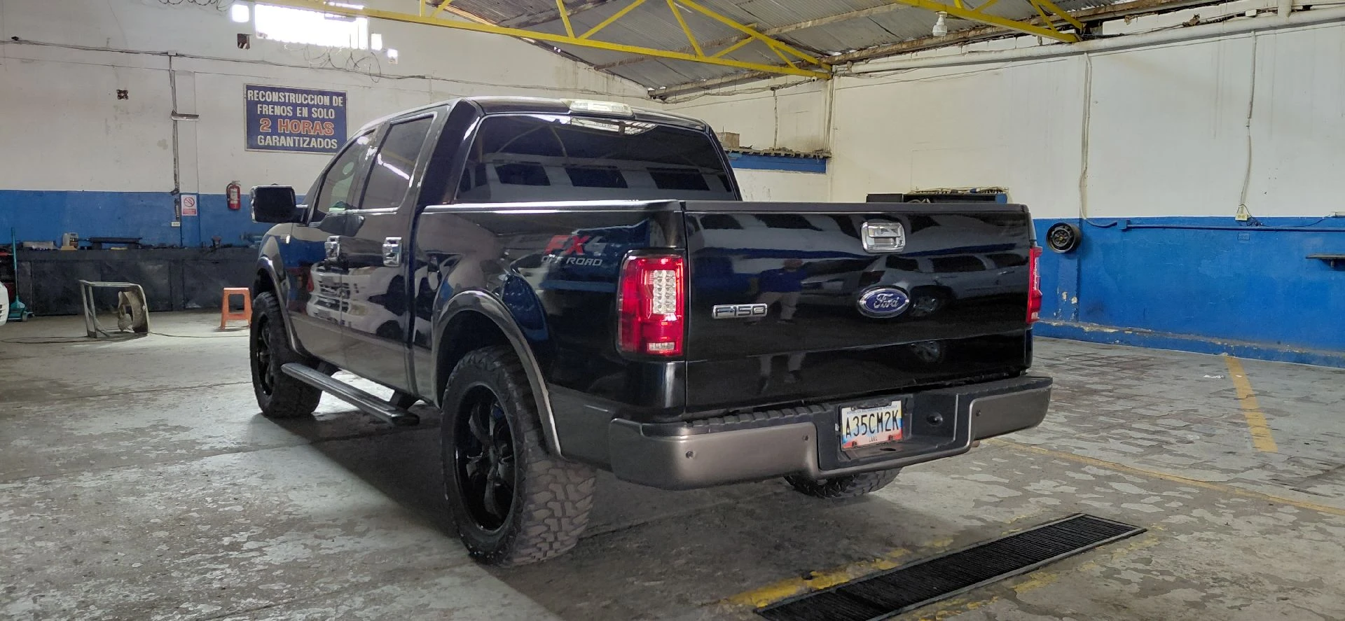 2006 Ford E-150 Fx4 5.4 — photo 7