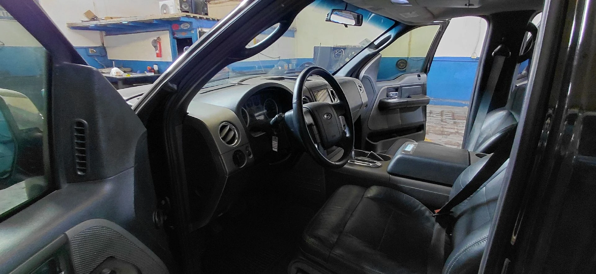 2006 Ford E-150 Fx4 5.4 — photo 11