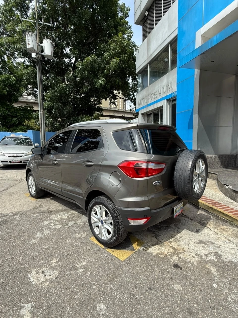 2015 Ford Ecosport Sport wagon — photo 3