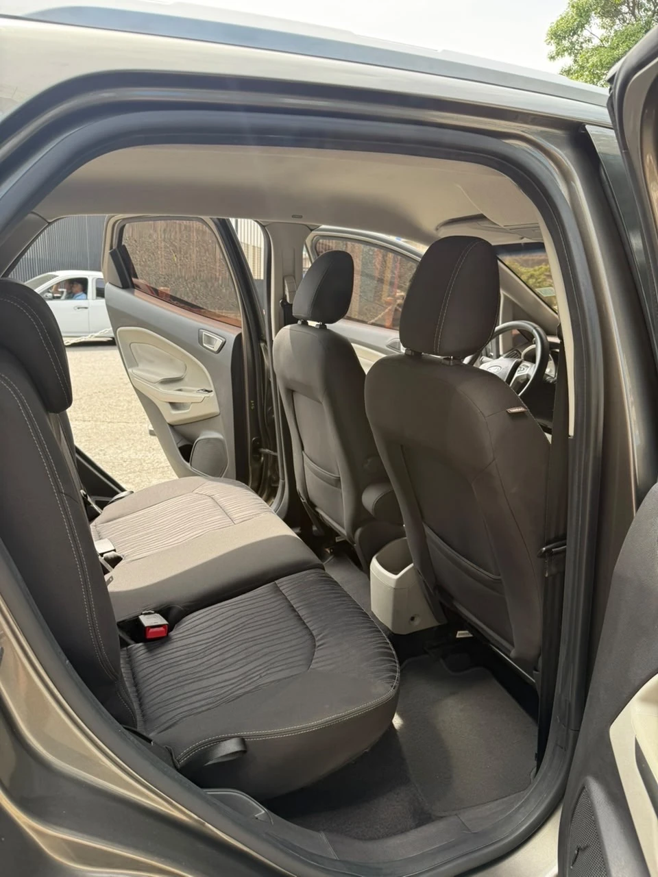 2015 Ford Ecosport Sport wagon — photo 9