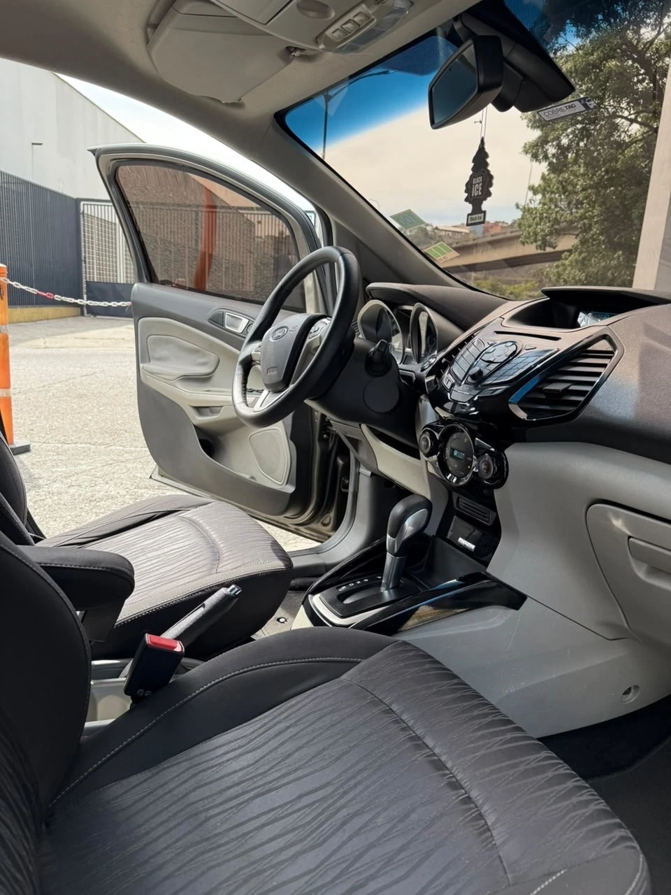 2015 Ford Ecosport Sport wagon — photo 10