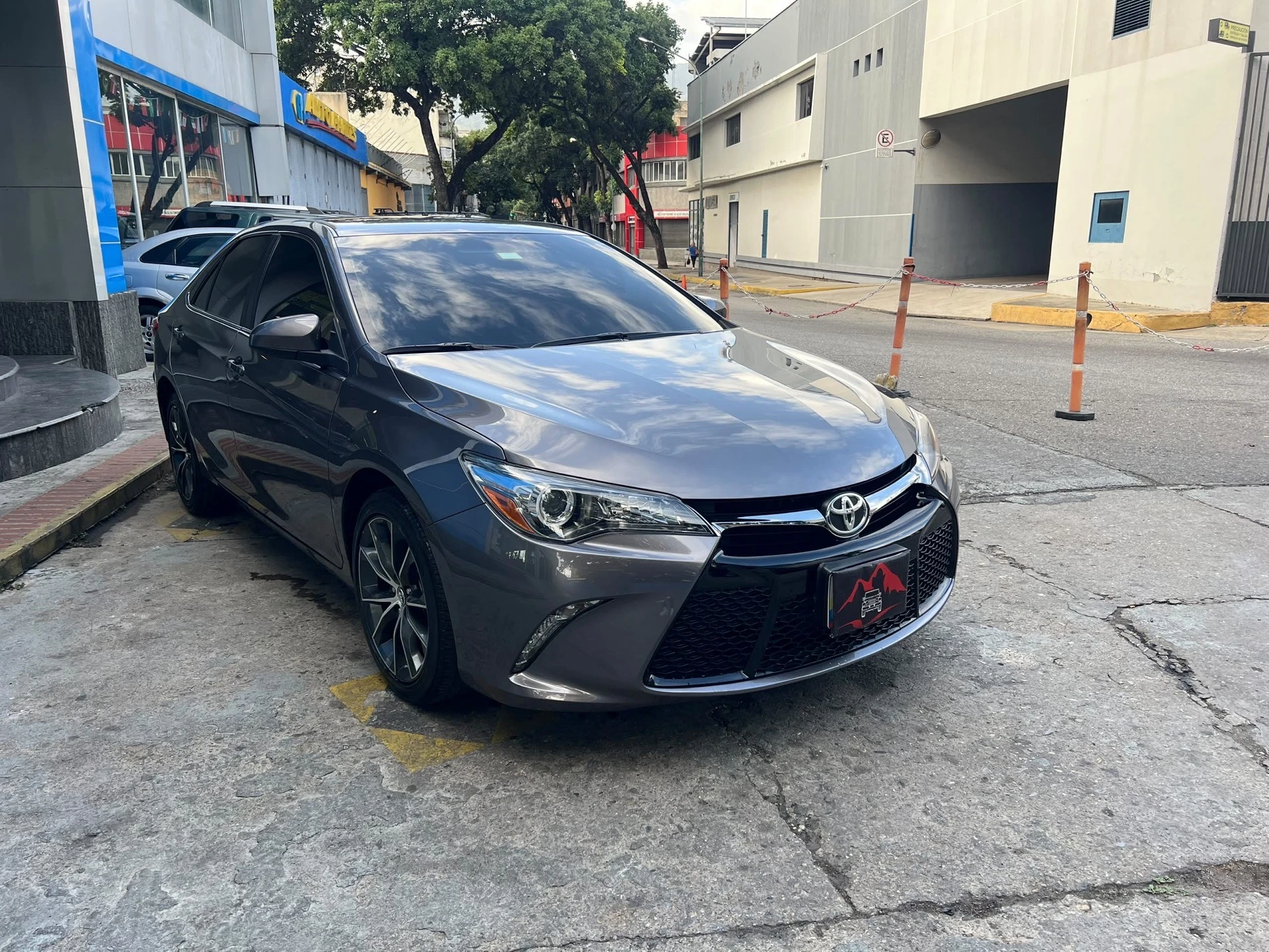 2015 Toyota Camry XSE — photo 3
