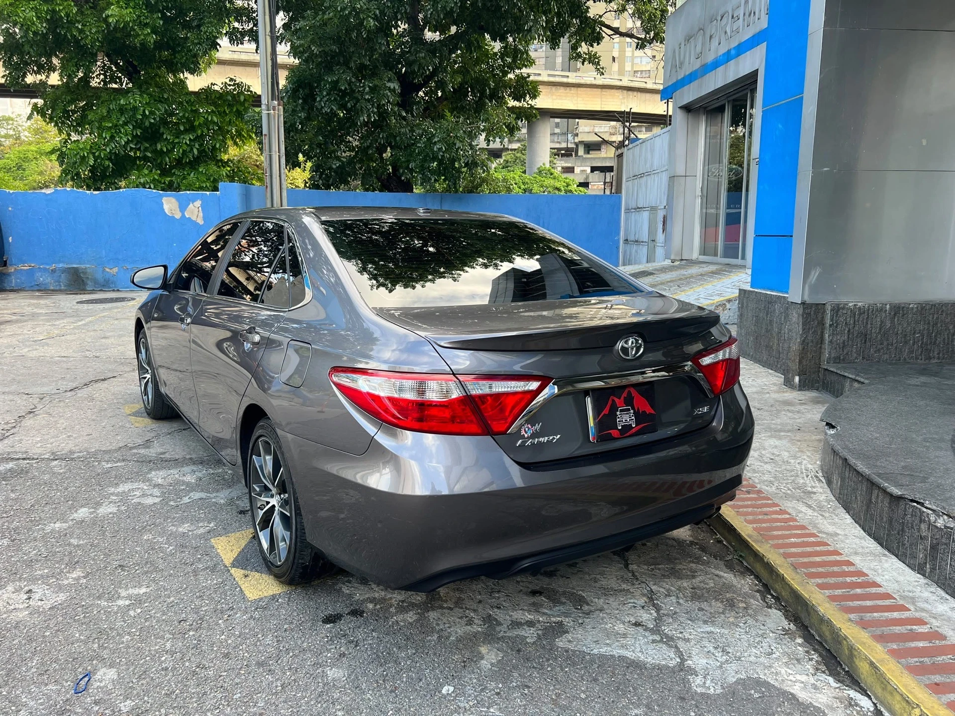 2015 Toyota Camry XSE — photo 4