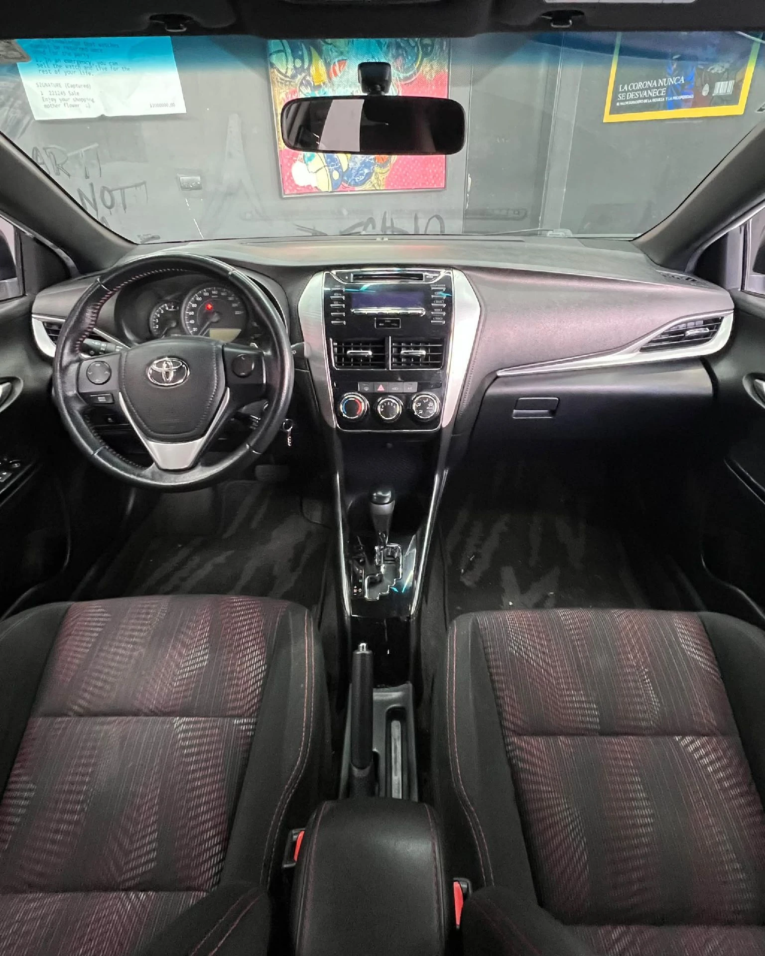 2019 Toyota Yaris 1.5 S — photo 7