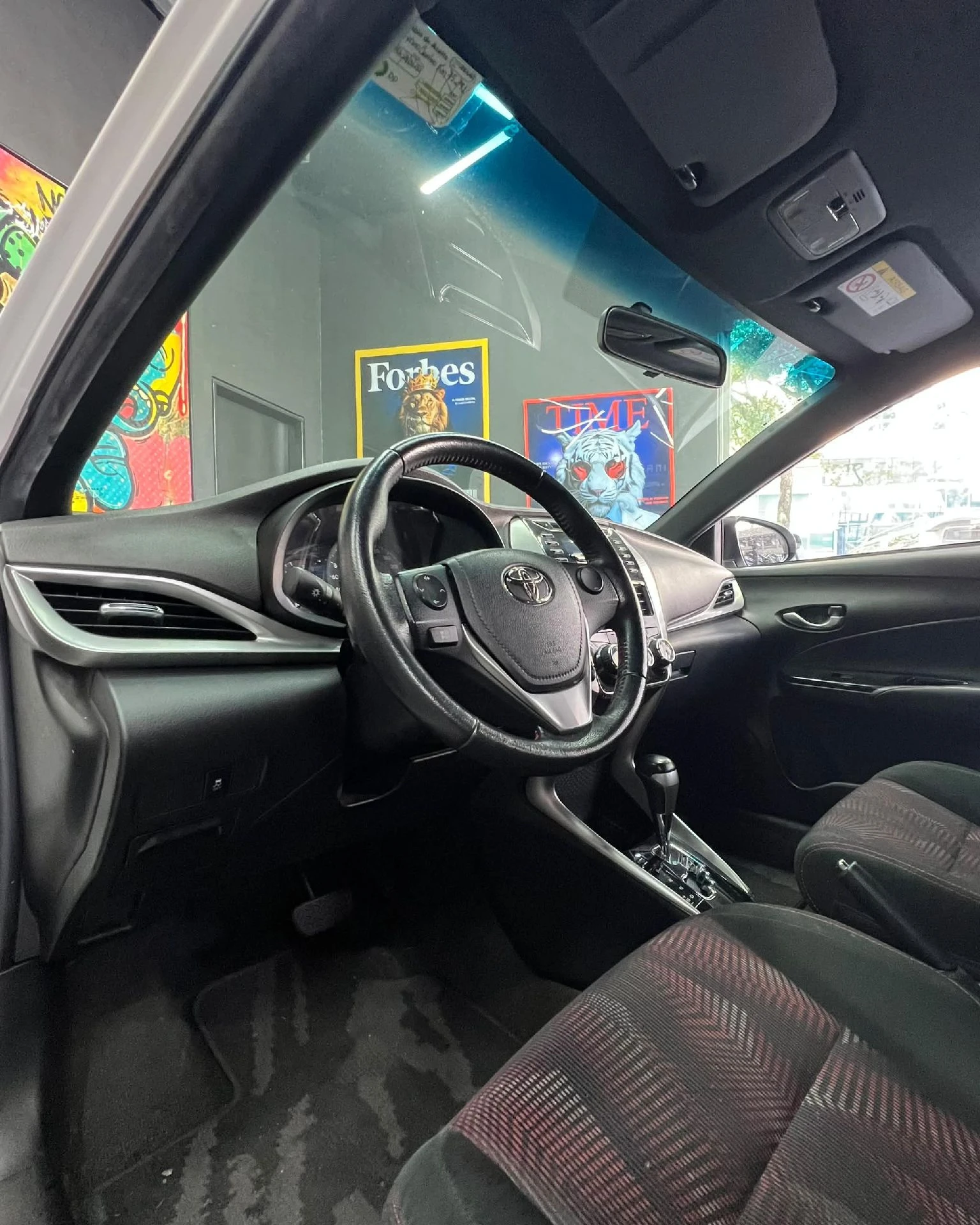 2019 Toyota Yaris 1.5 S — photo 8