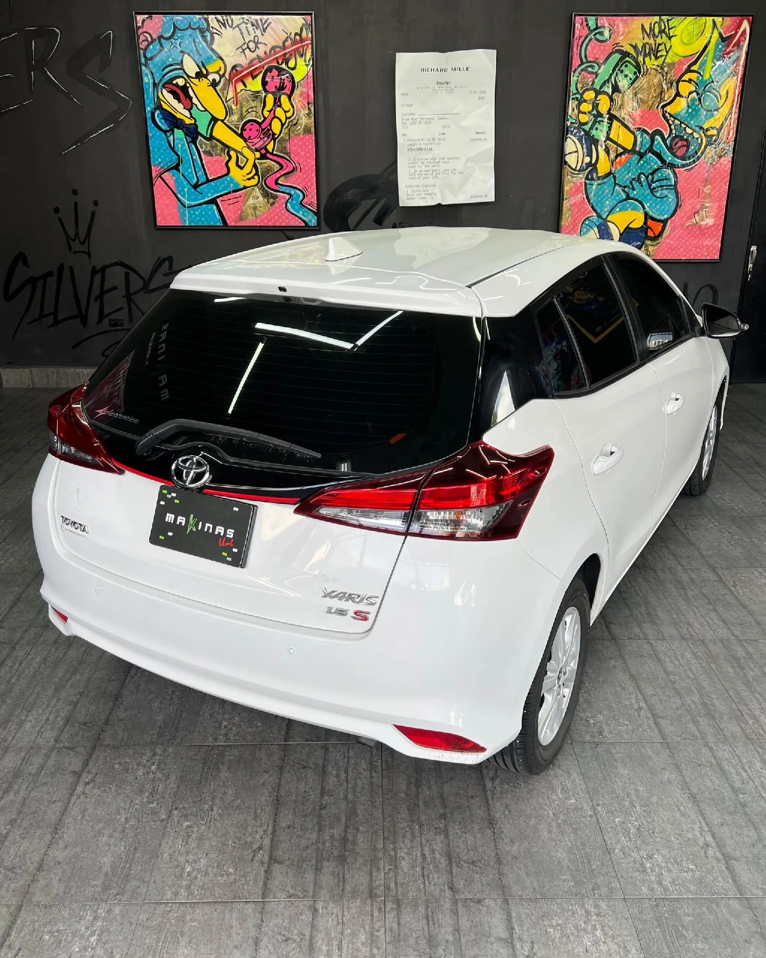 2019 Toyota Yaris 1.5 S — photo 17
