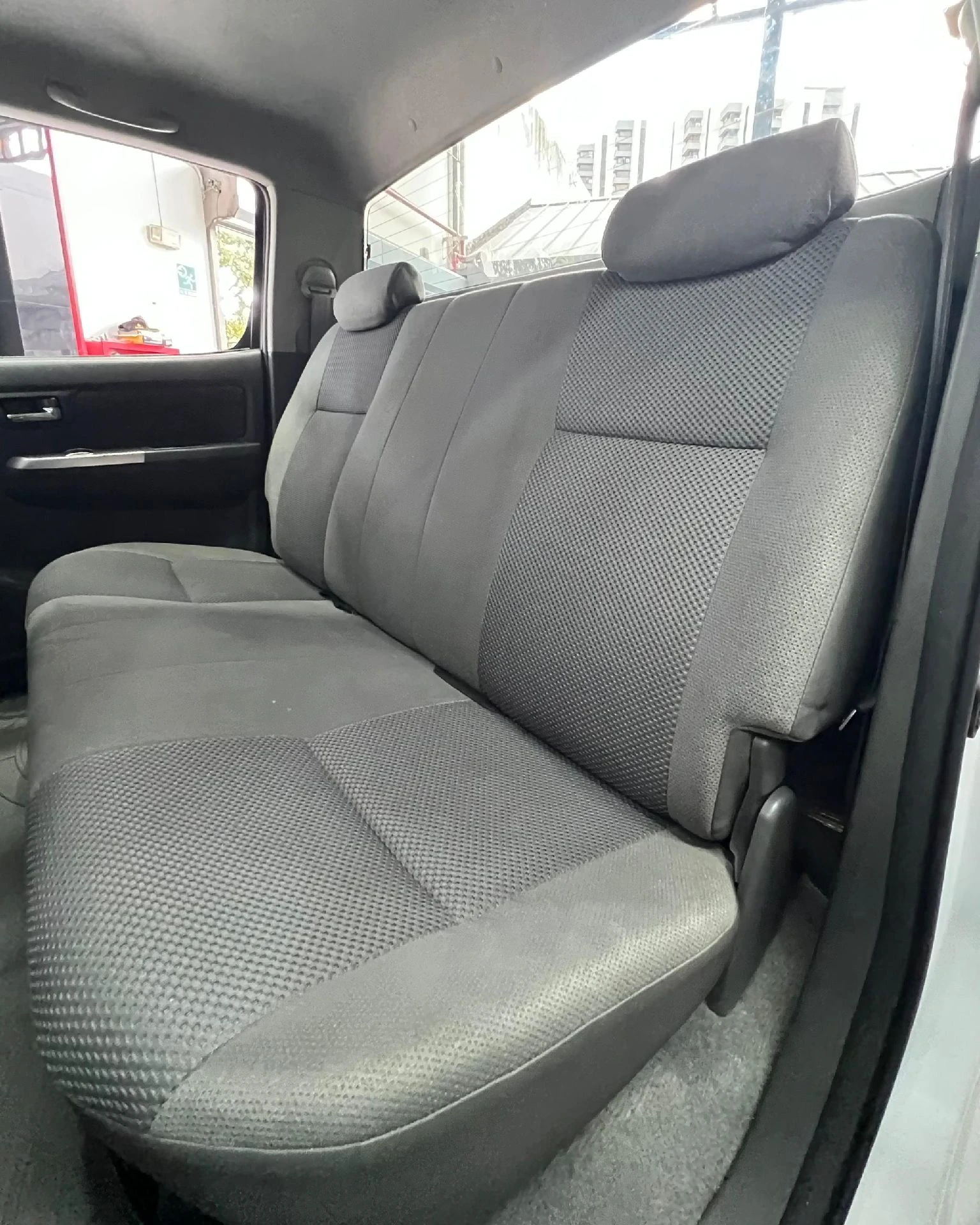2015 Toyota Hilux V6 4.0 — photo 12