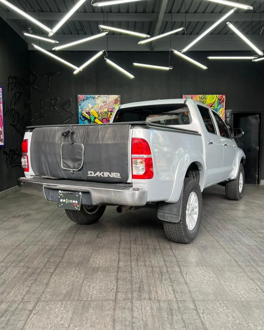 2015 Toyota Hilux V6 4.0 — photo 16