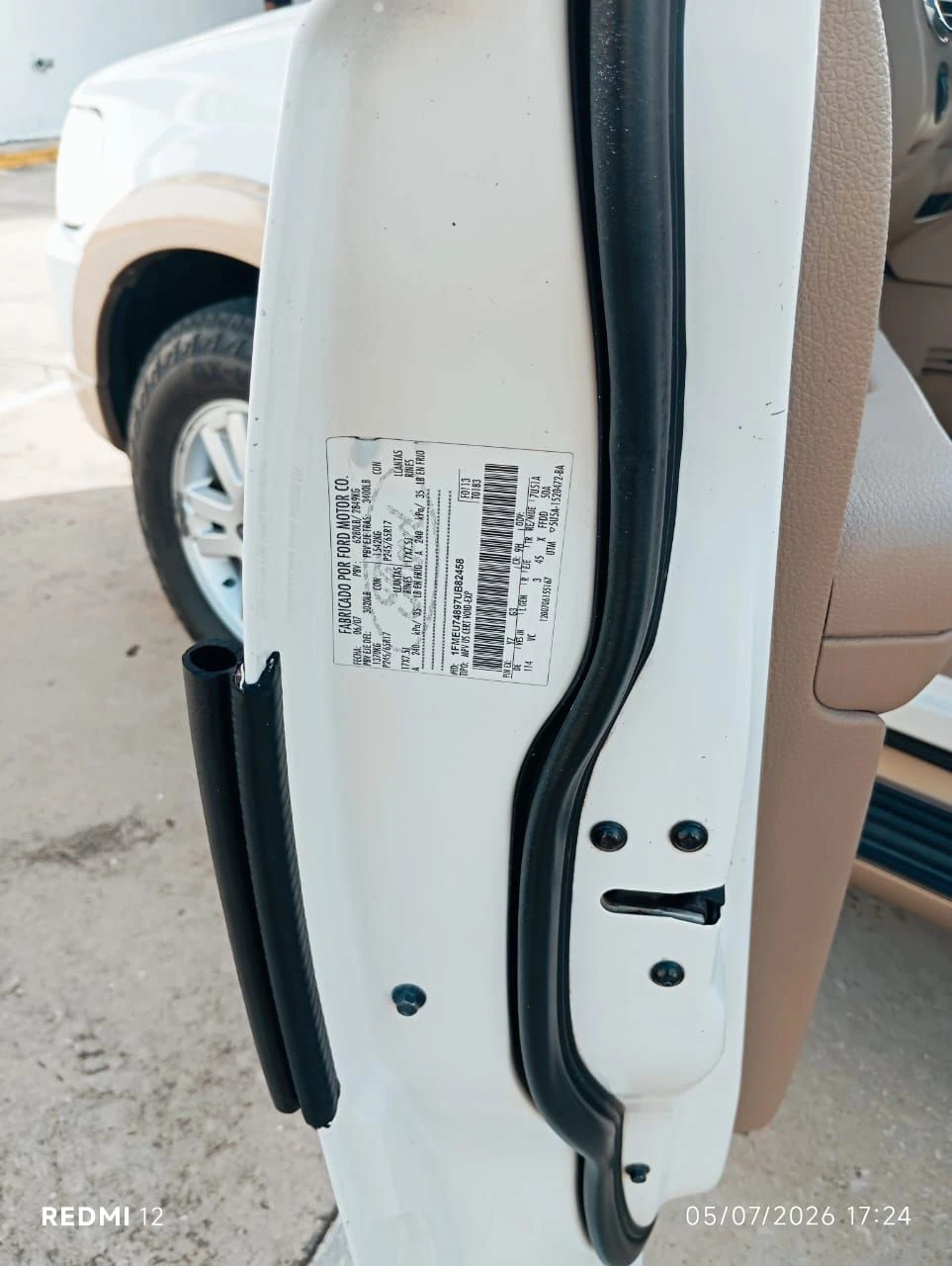 2007 Ford Explorer Limited — photo 3