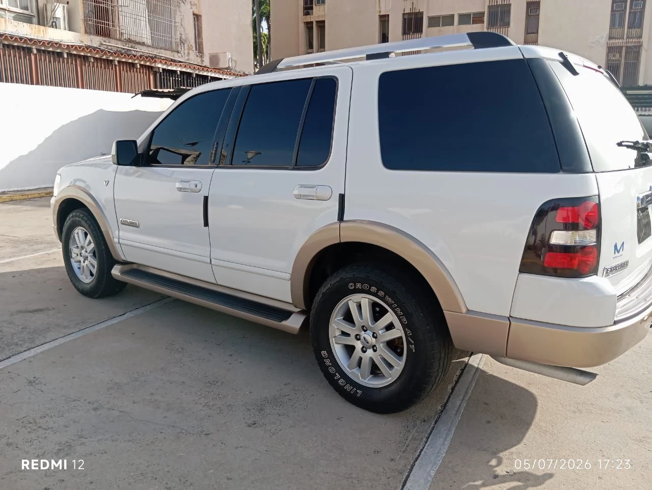 2007 Ford Explorer Limited — photo 7
