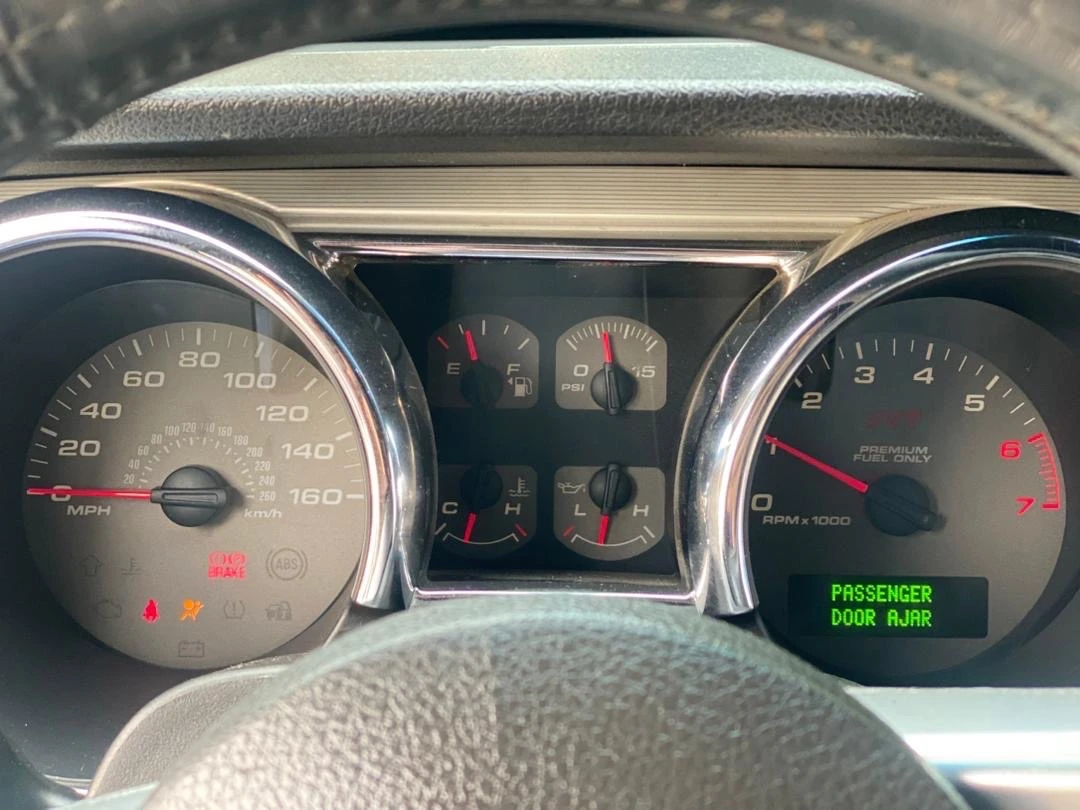 2007 Ford Mustang GT — photo 6