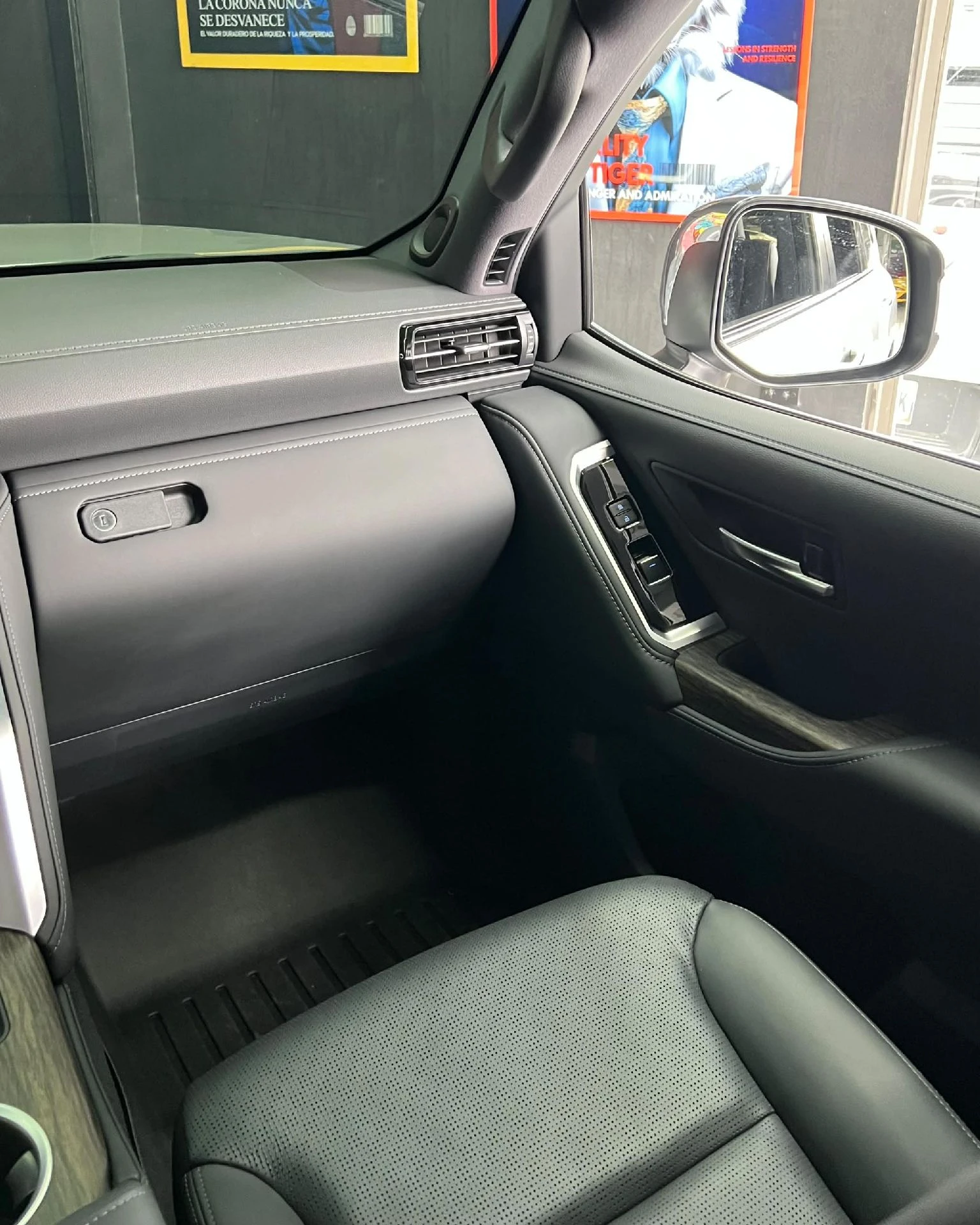 2024 Toyota Land Cruiser Serie 300 VX — photo 10