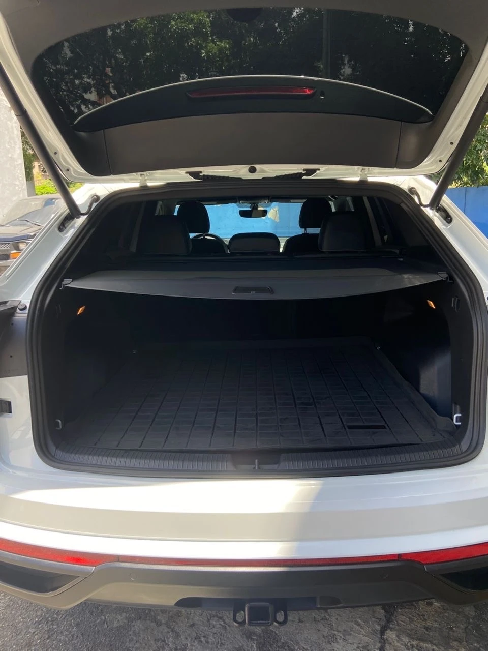2020 Volkswagen Atlas Cross Sport SE v6 — photo 5