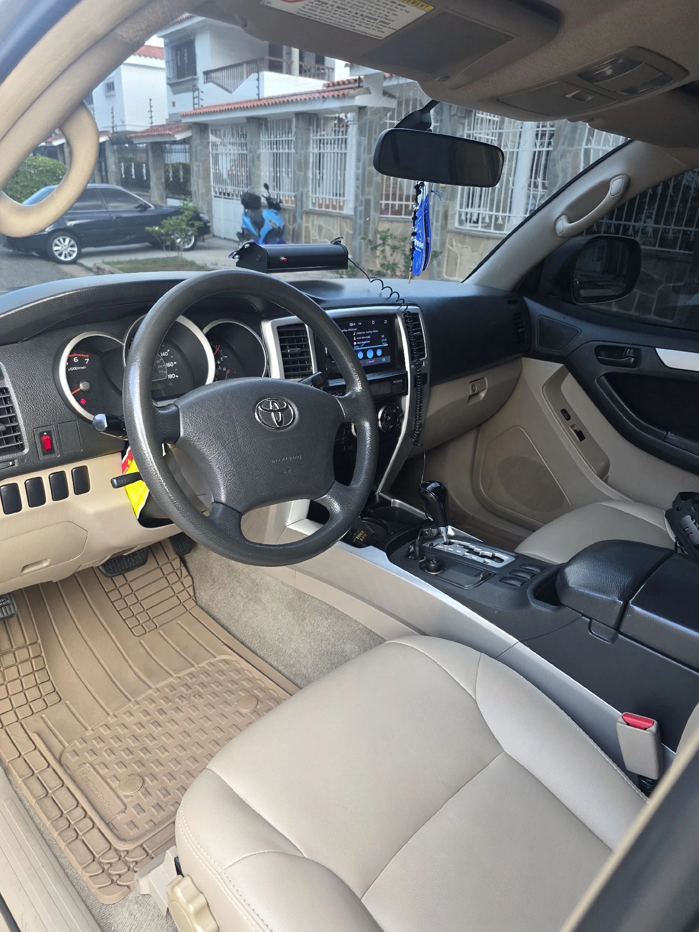 2007 Toyota 4Runner SR5 4x2 — photo 9