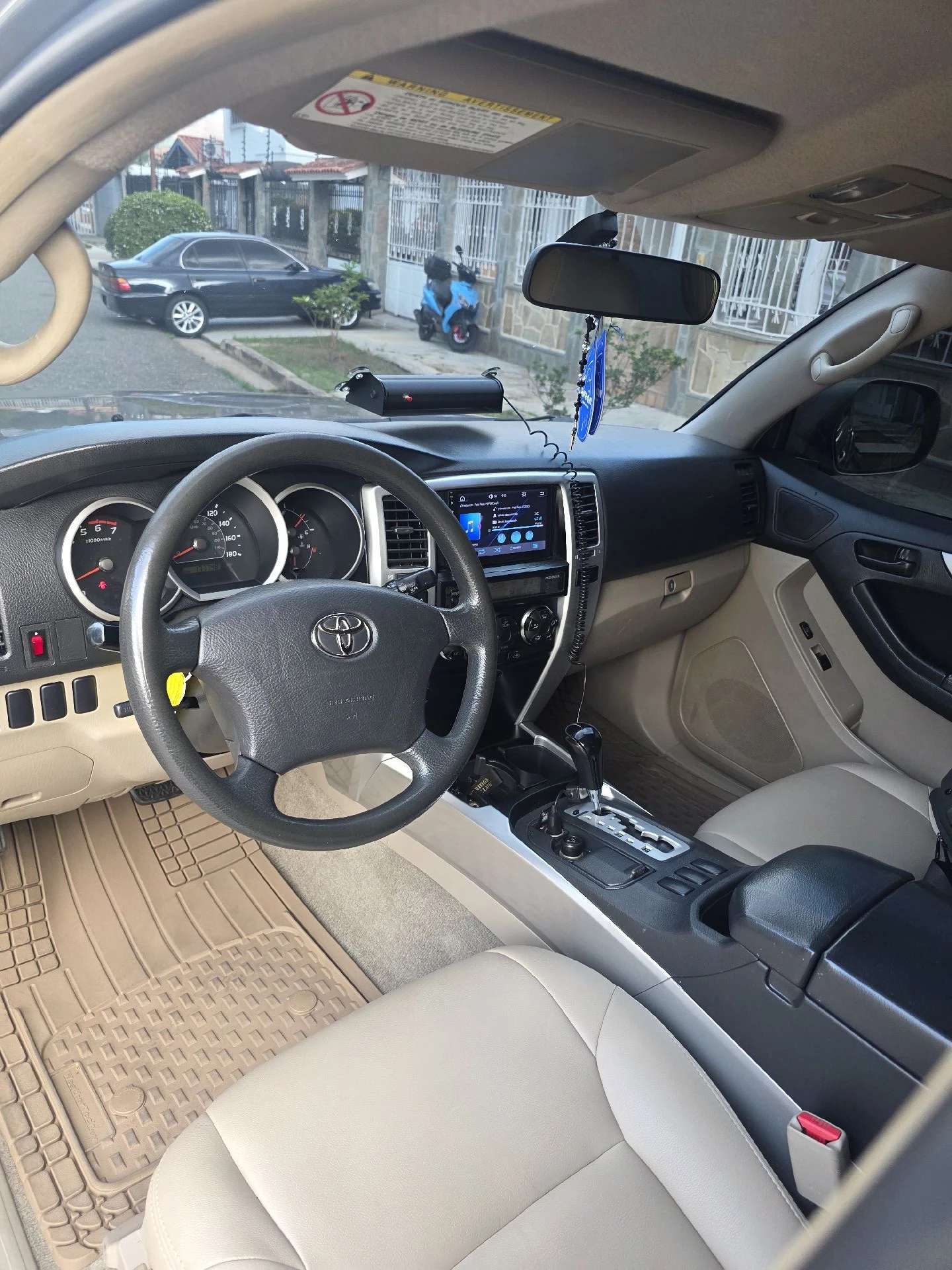 2007 Toyota 4Runner SR5 4x2 — photo 12