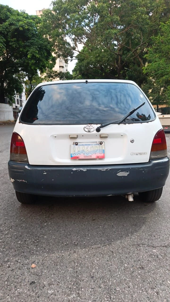 1998 Toyota Starlet Le - XLE — foto 7