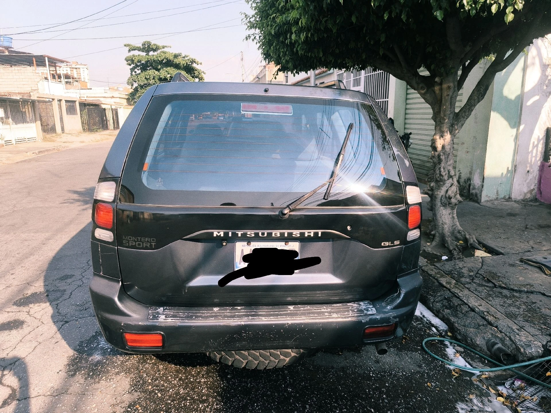 2008 Mitsubishi Montero Sport Sport — photo 5