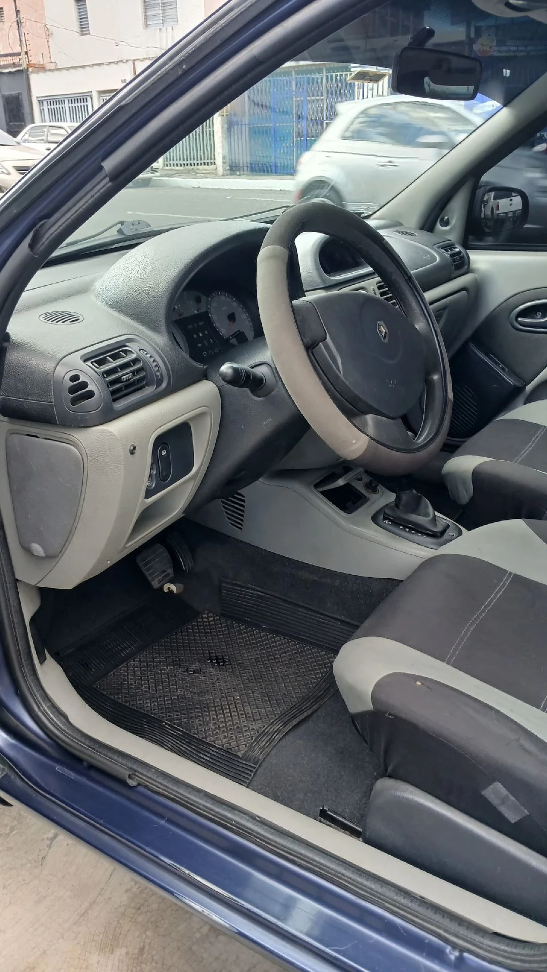 2006 Renault Clio — photo 12