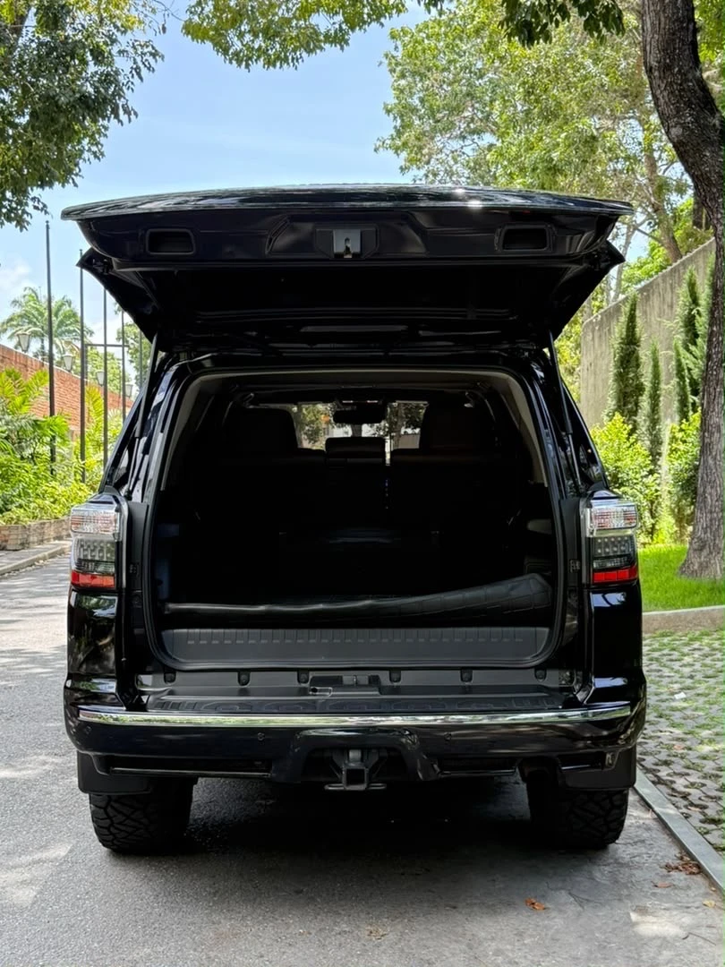 2023 Toyota 4Runner Sr5 limited — photo 10