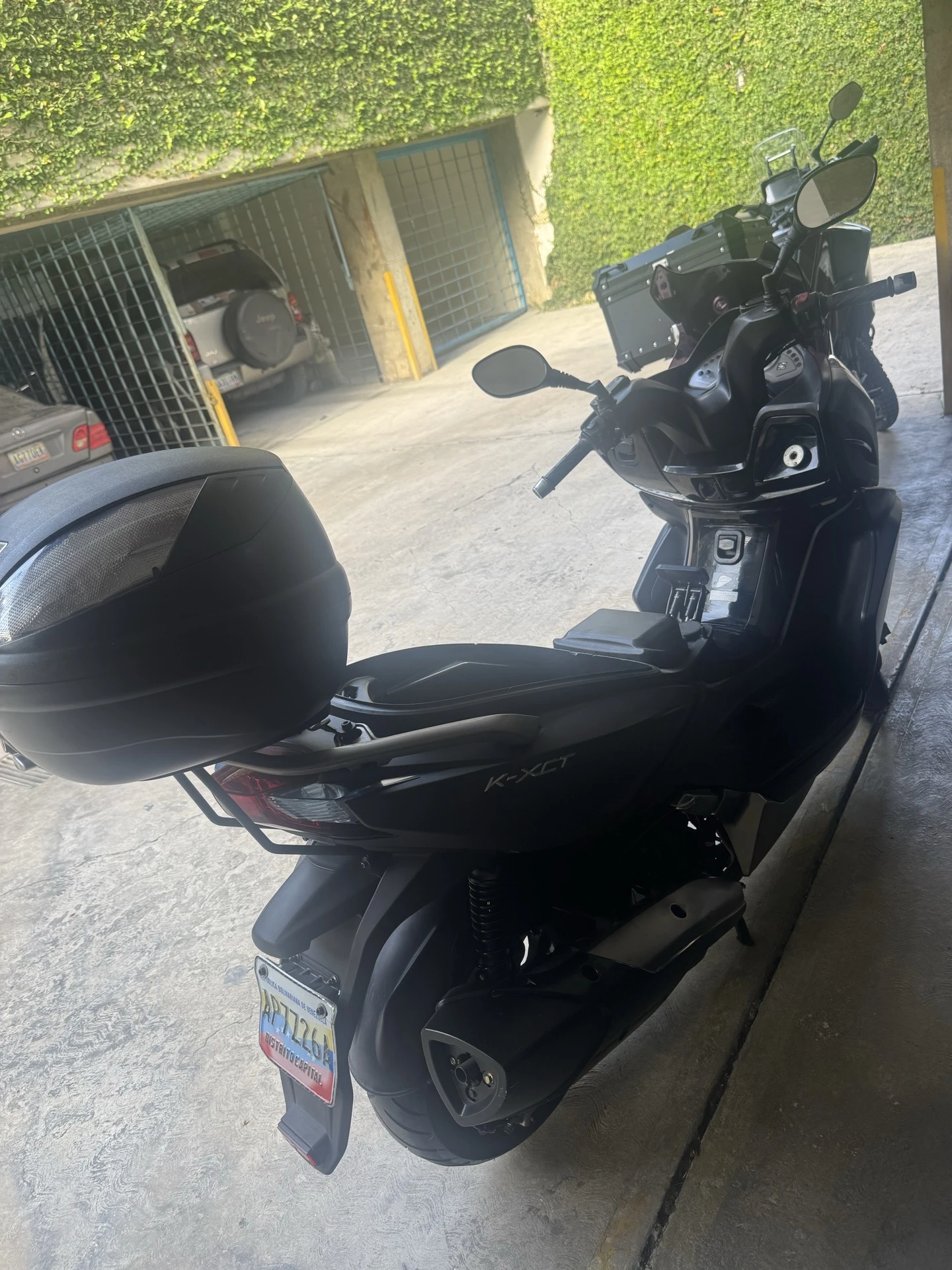 2015 Kymco X-Town 300i Sport — photo 4