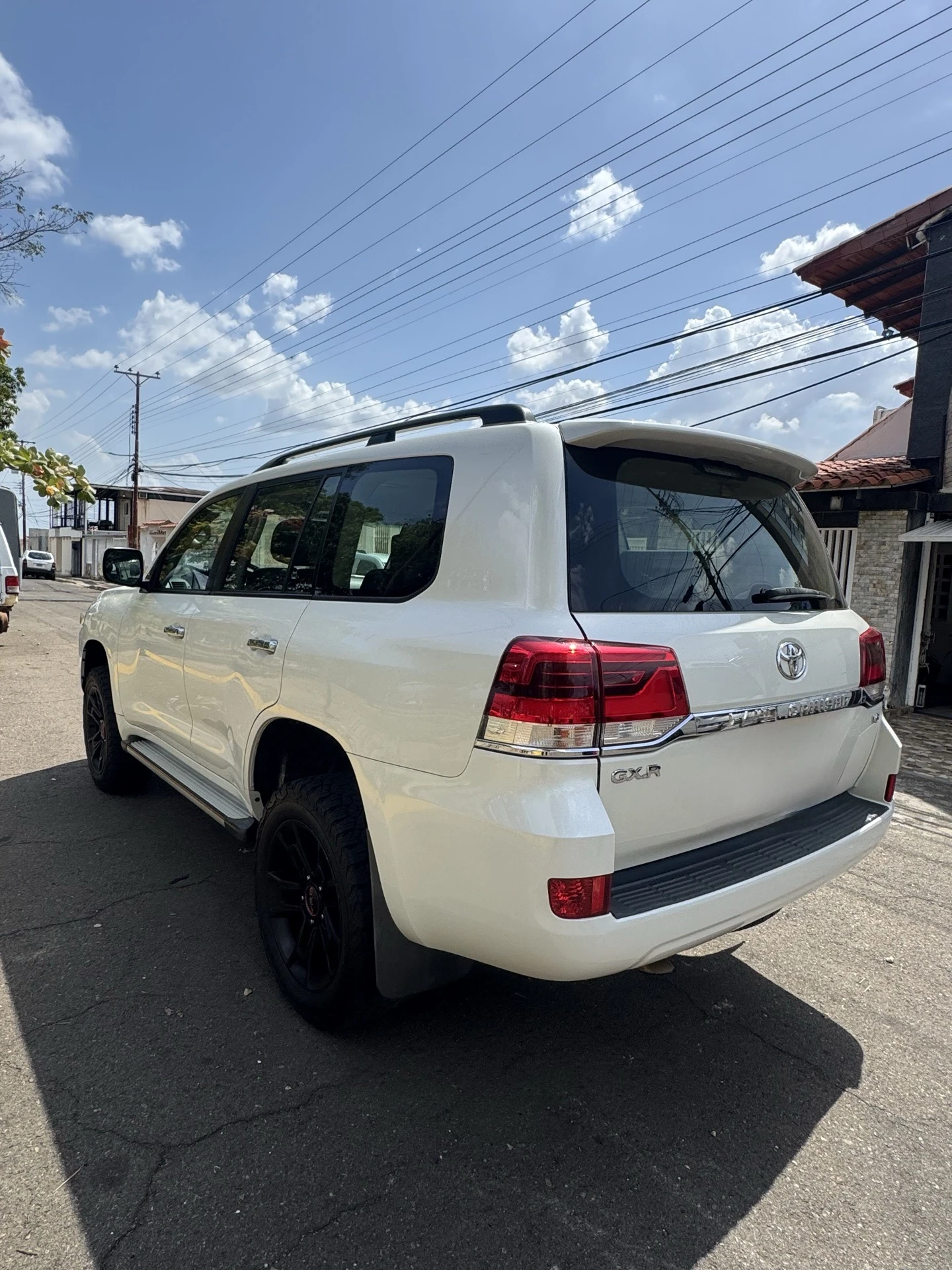 2018 Toyota Land Cruiser 200 GXR V6 — photo 2