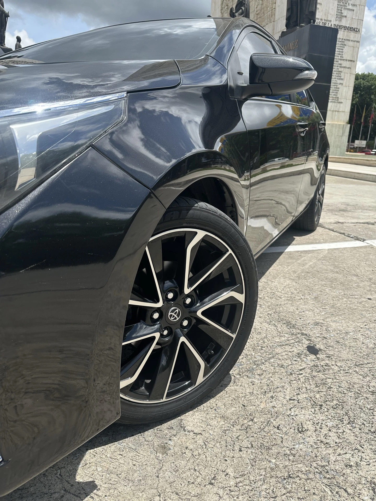 2015 Toyota Corolla Dubai — foto 8