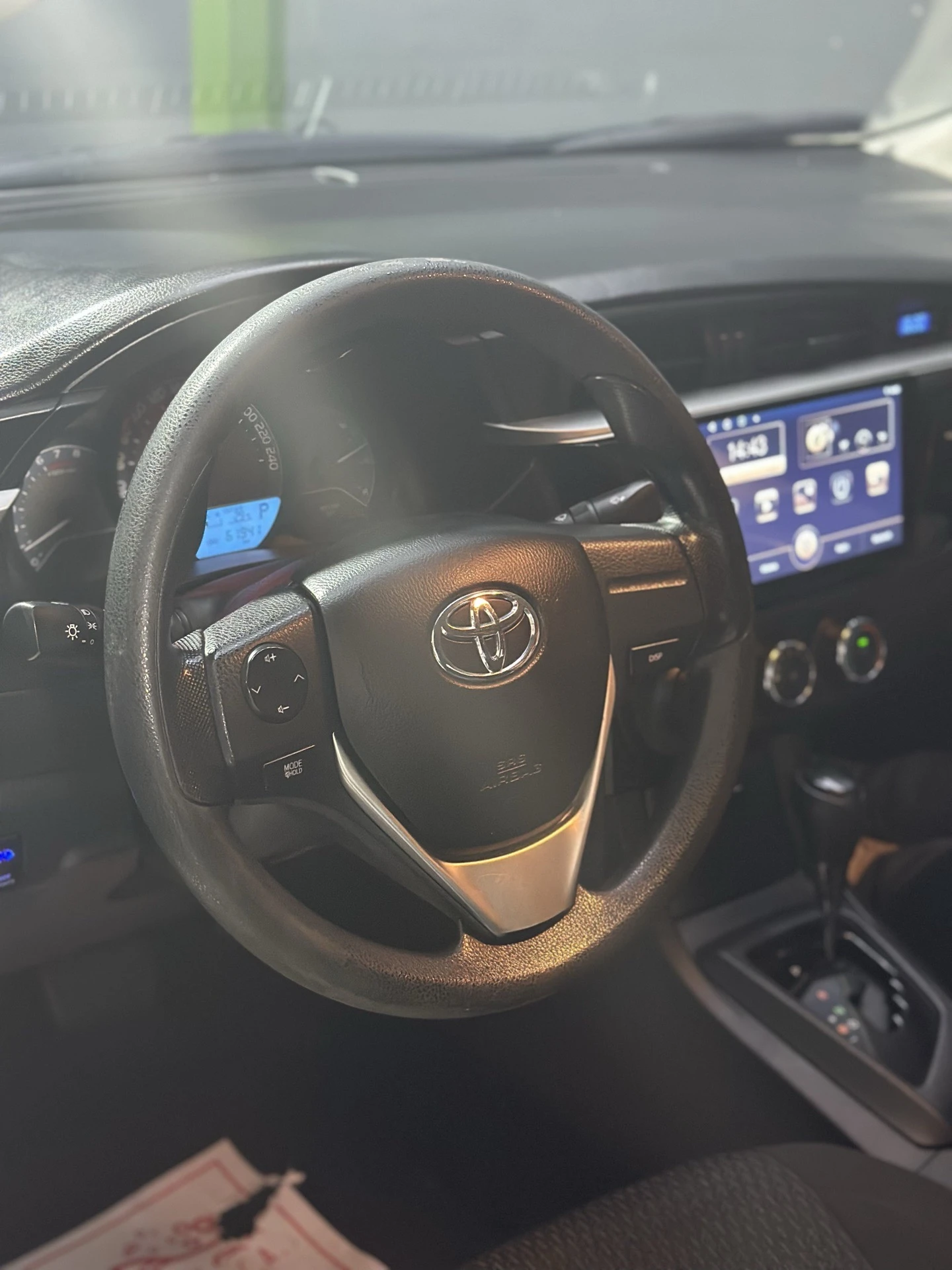 2015 Toyota Corolla Dubai — foto 10
