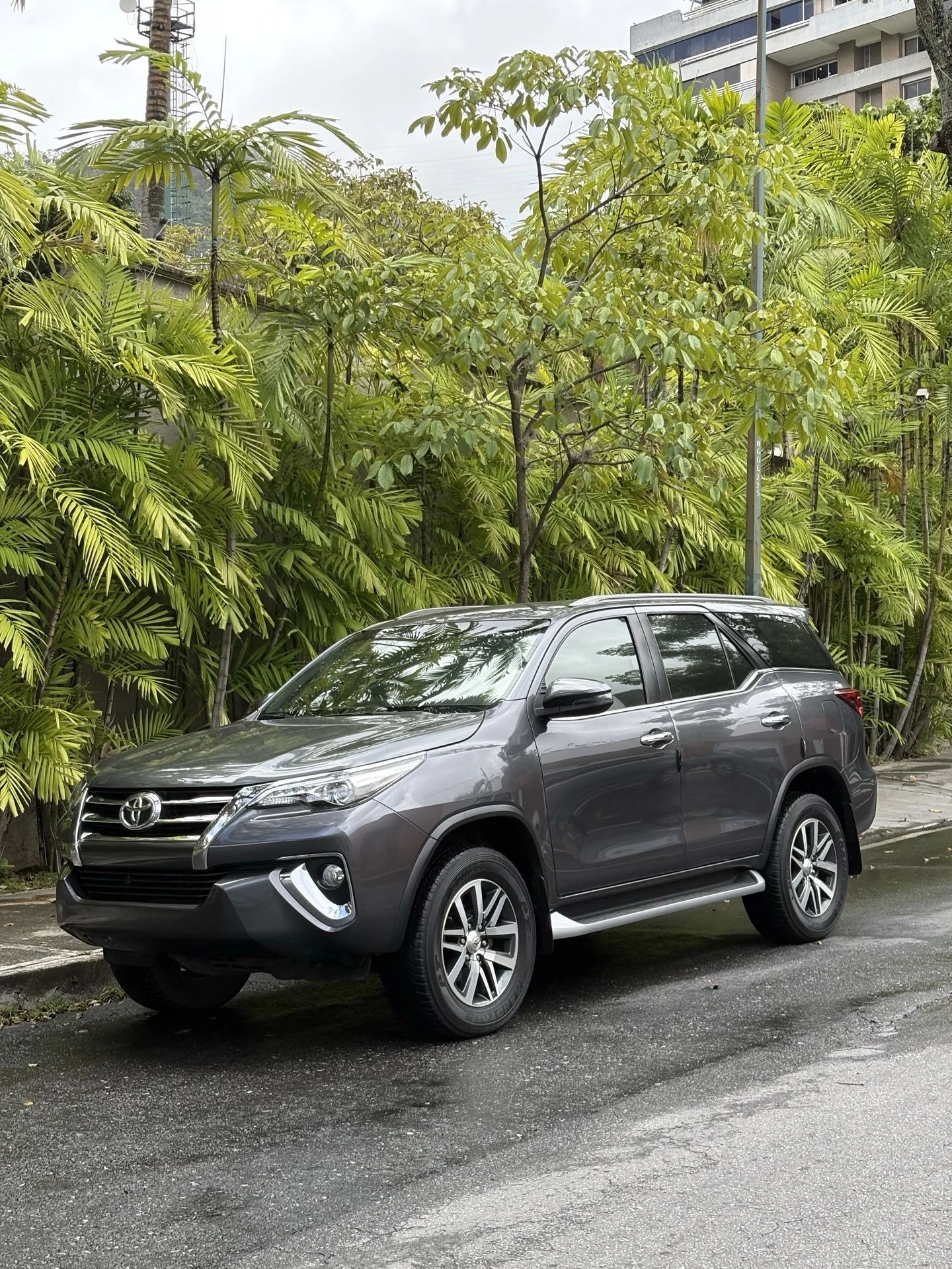 2019 Toyota Fortuner SXR — photo 2