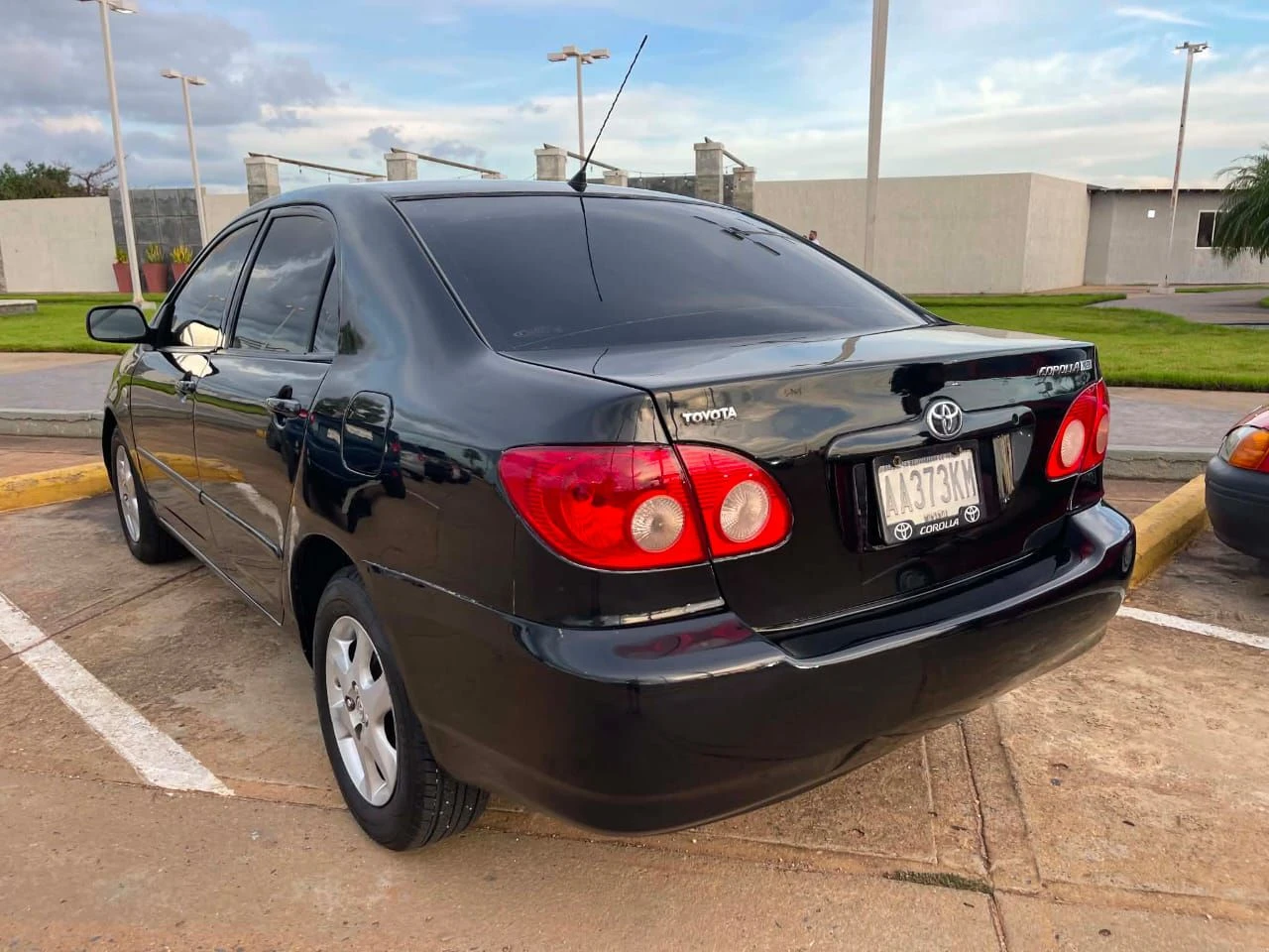 2008 Toyota Corolla XEI — photo 2