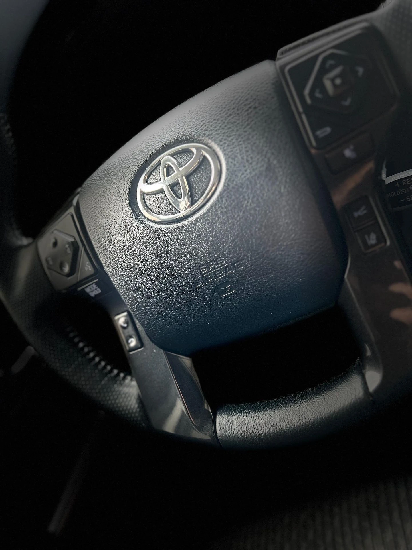 2021 Toyota 4Runner TRD OFF ROAD — photo 11