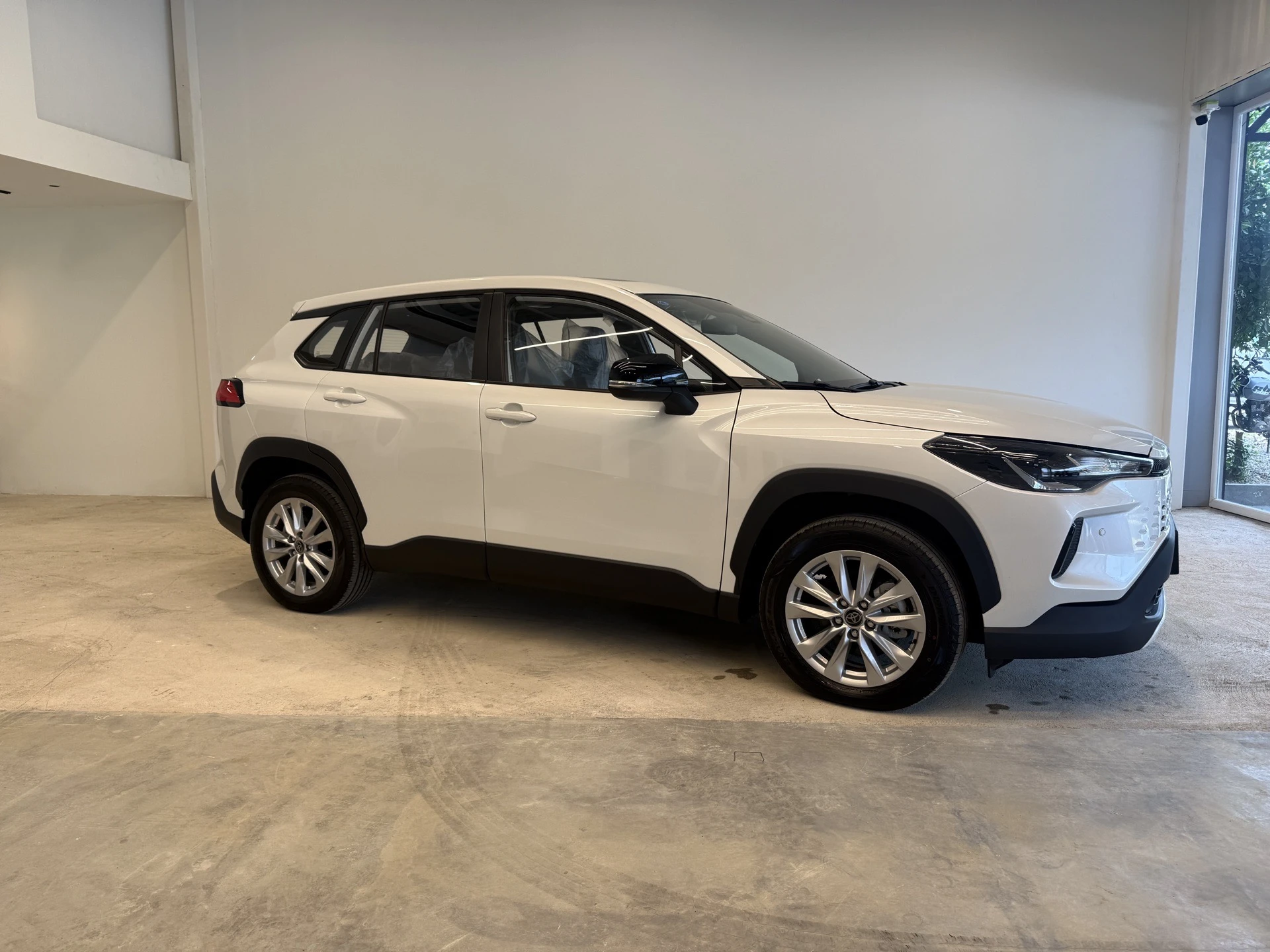 2026 Toyota Corolla Cross Élite — photo 8