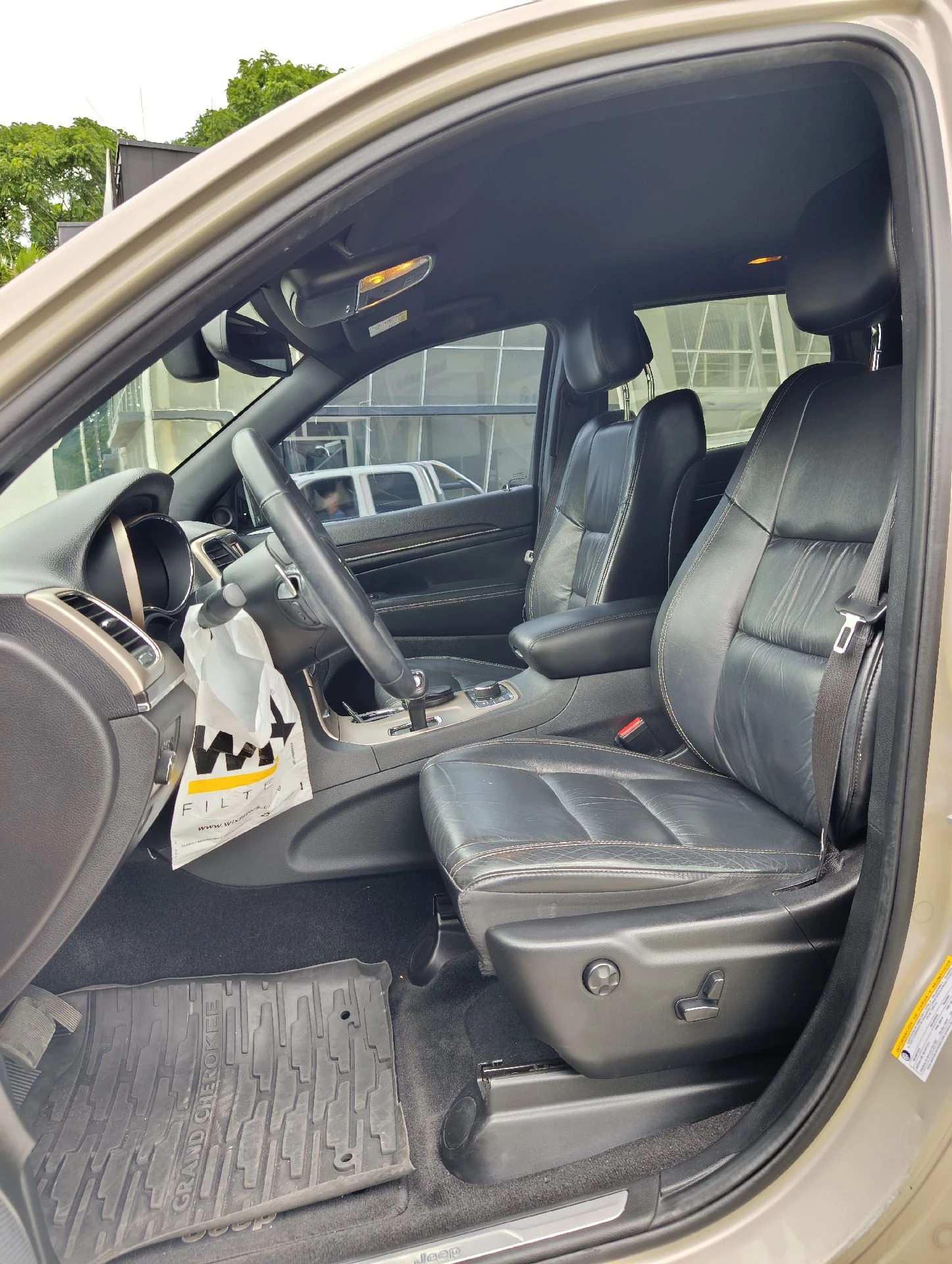 2013 Jeep Grand Cherokee 4G Plus Limited 4x4 — photo 11