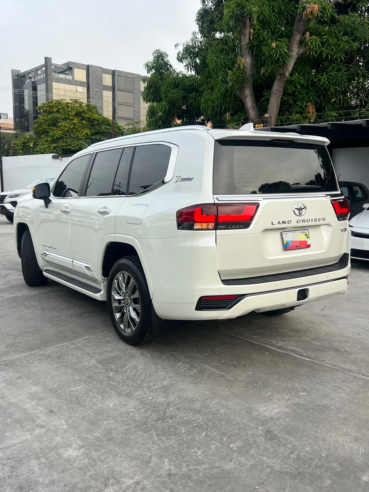 2025 Toyota Land Cruiser Lc300 — foto 4