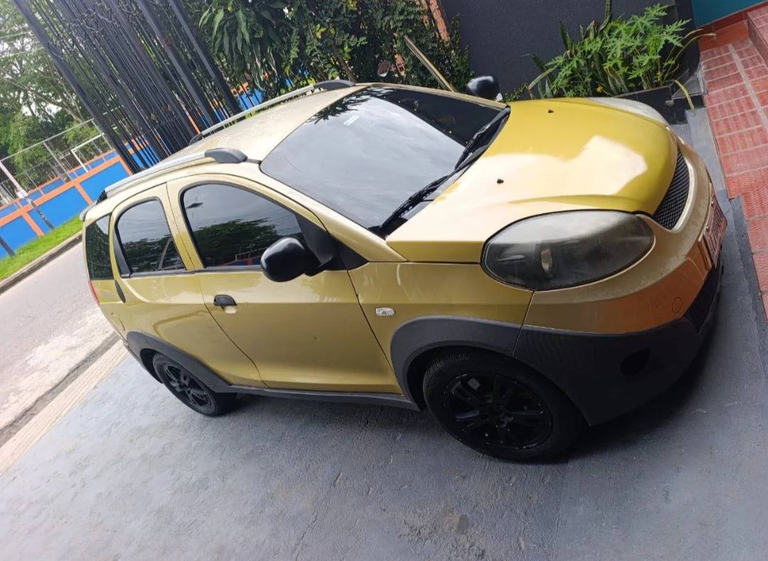 2014 Chery X1 — photo 2