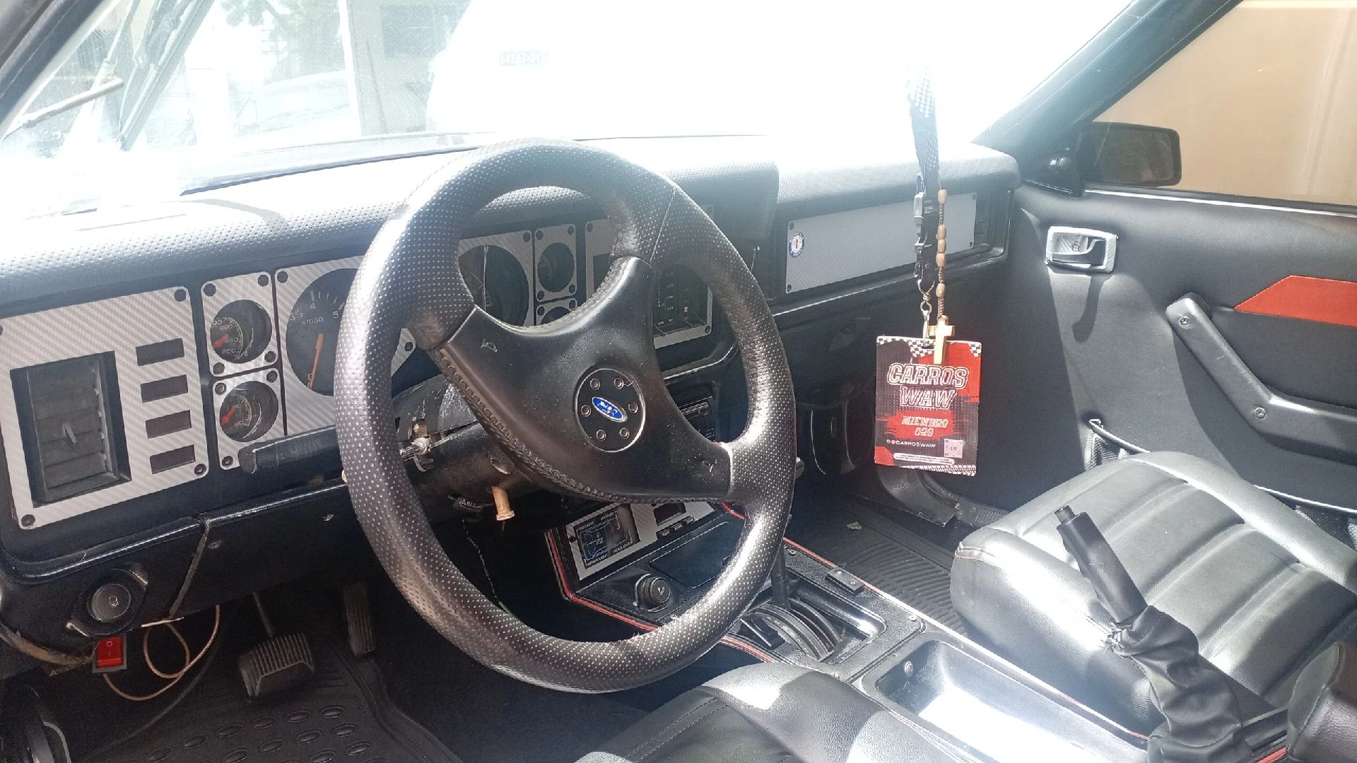 1984 Ford Mustang GT — photo 2