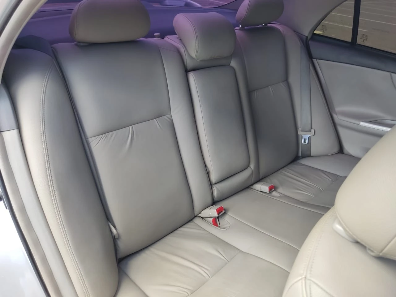 2013 Toyota Corolla GLI — photo 4