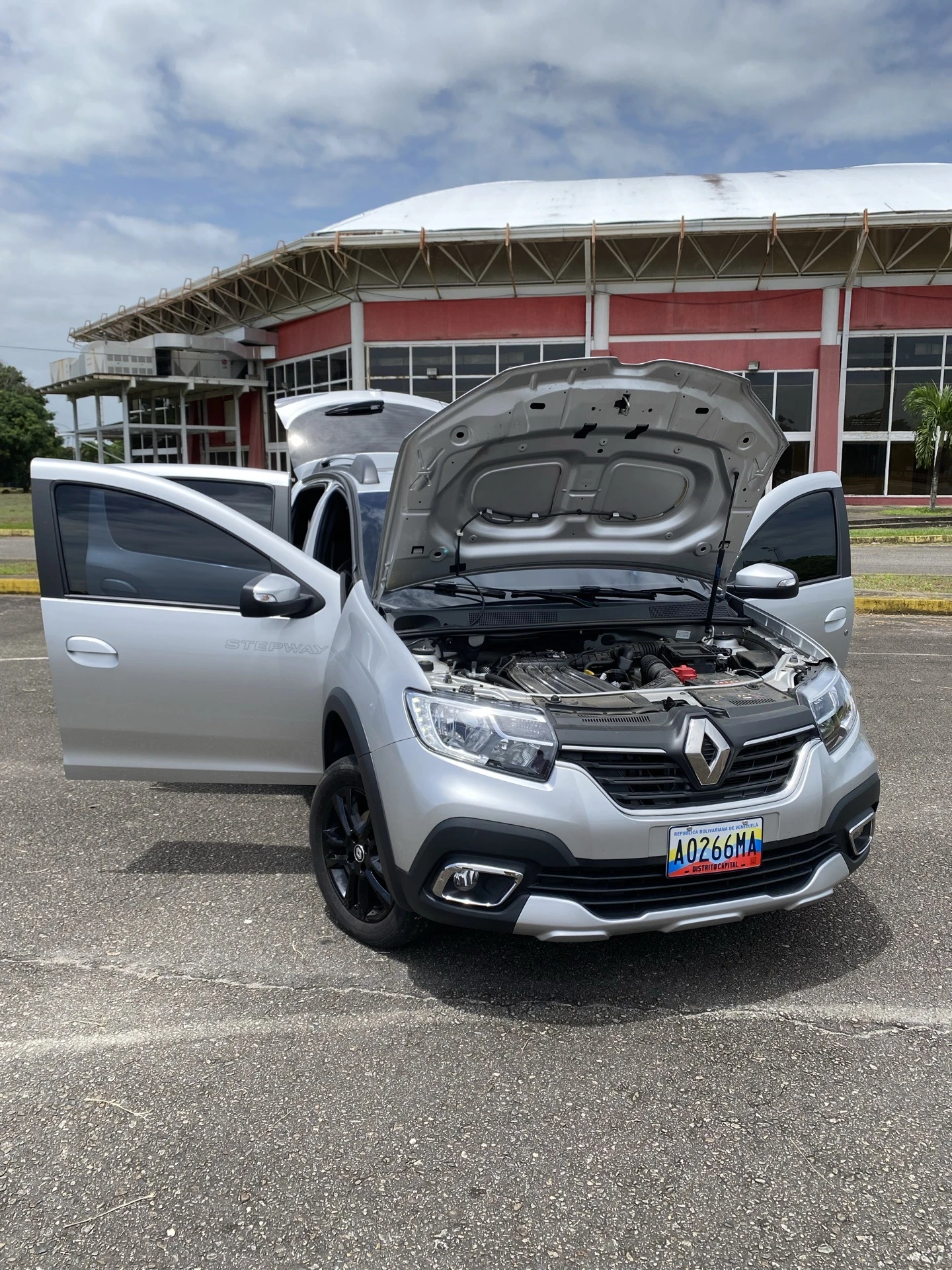 2026 Renault Stepway — photo 13